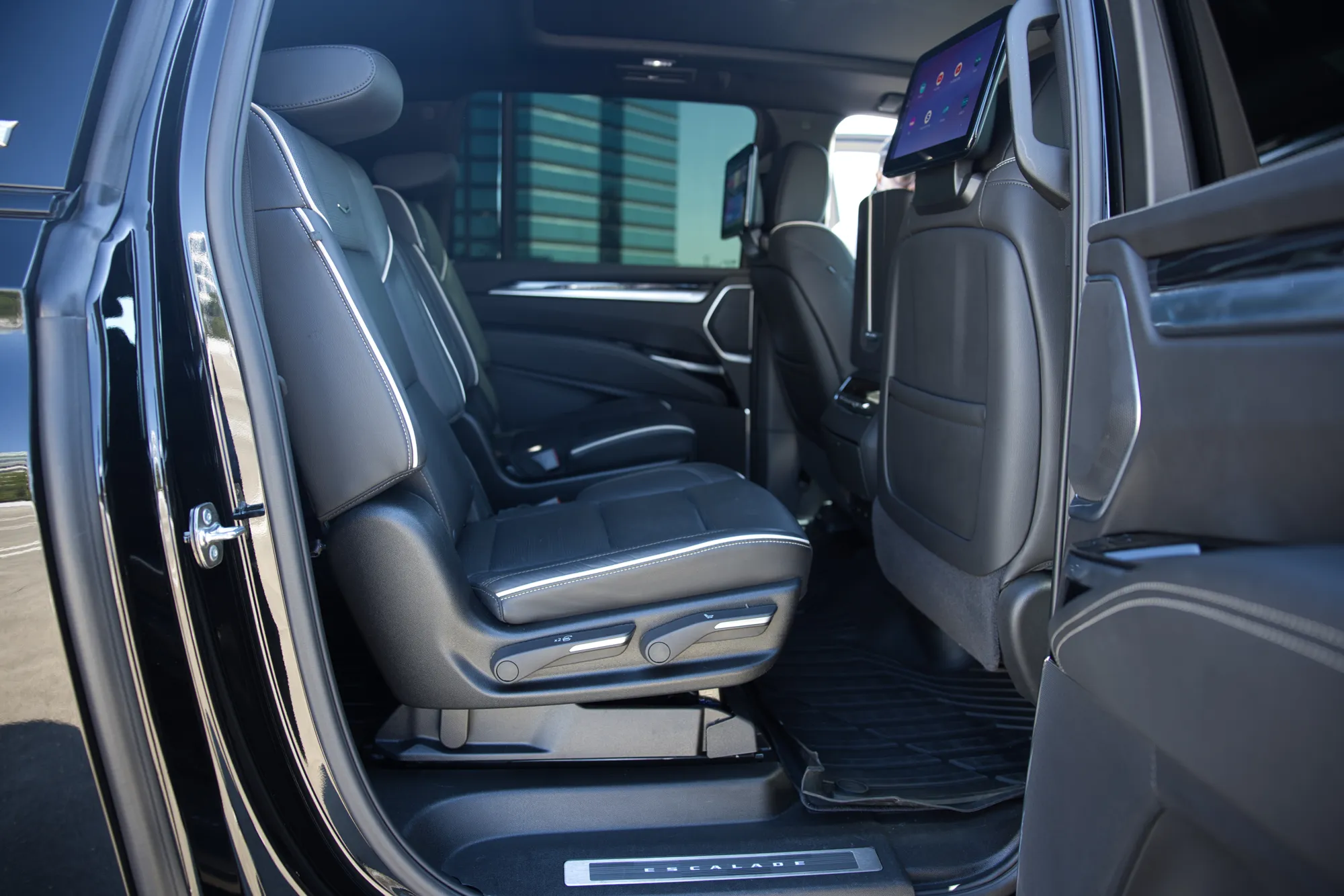 2026 Cadillac Escalade Sport ESV second-row captain's chairs