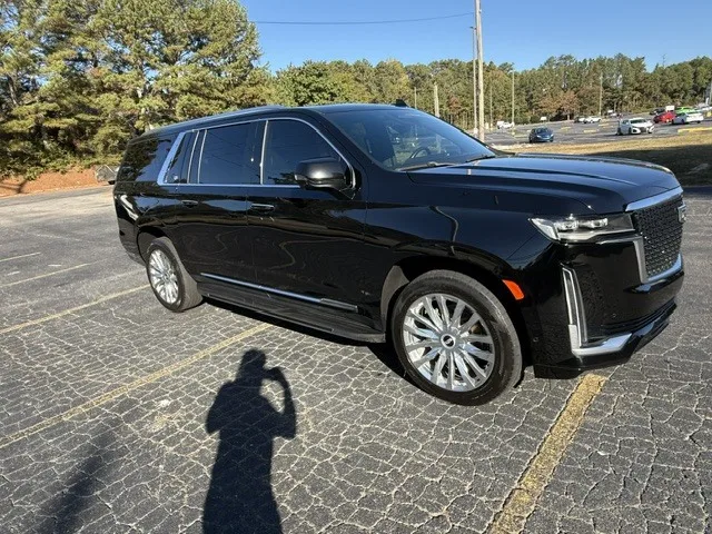2022 Cadillac Escalade Sport ESV passenger-side profile