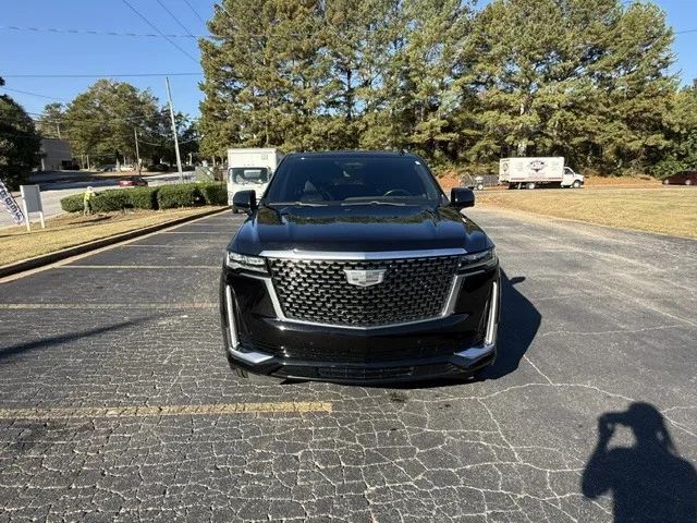 2022 Cadillac Escalade Sport ESV front grille